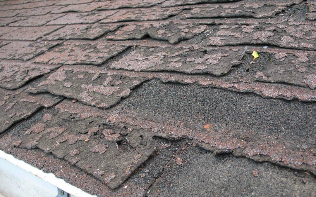 4 Signs Your Houston Roof Is Done